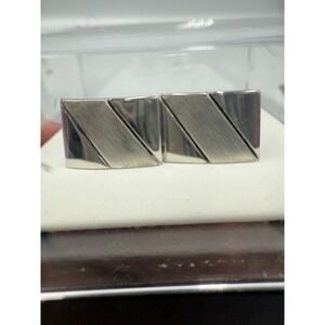 Perry Ellis Portfolio Mens Silver Tone Rectangular‎ Diagonal Stripe Cufflinks